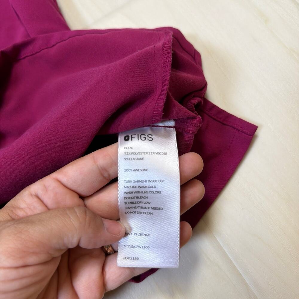 FIGS Dark Magenta Casma Top Yola Skinny Pants Scrub Set Medical Uniform Size XS - Picture 5 of 10